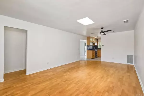 Oceanside, CA 92056,4549 Quailridge Drive