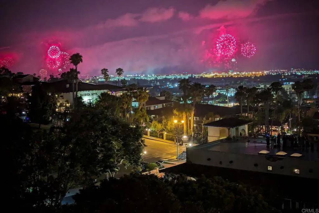 San Diego, CA 92110,2525 Jackson Street