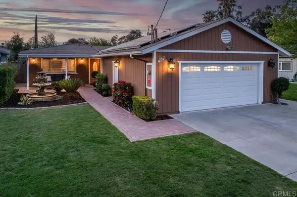 407 E Street, Ramona, CA 92065