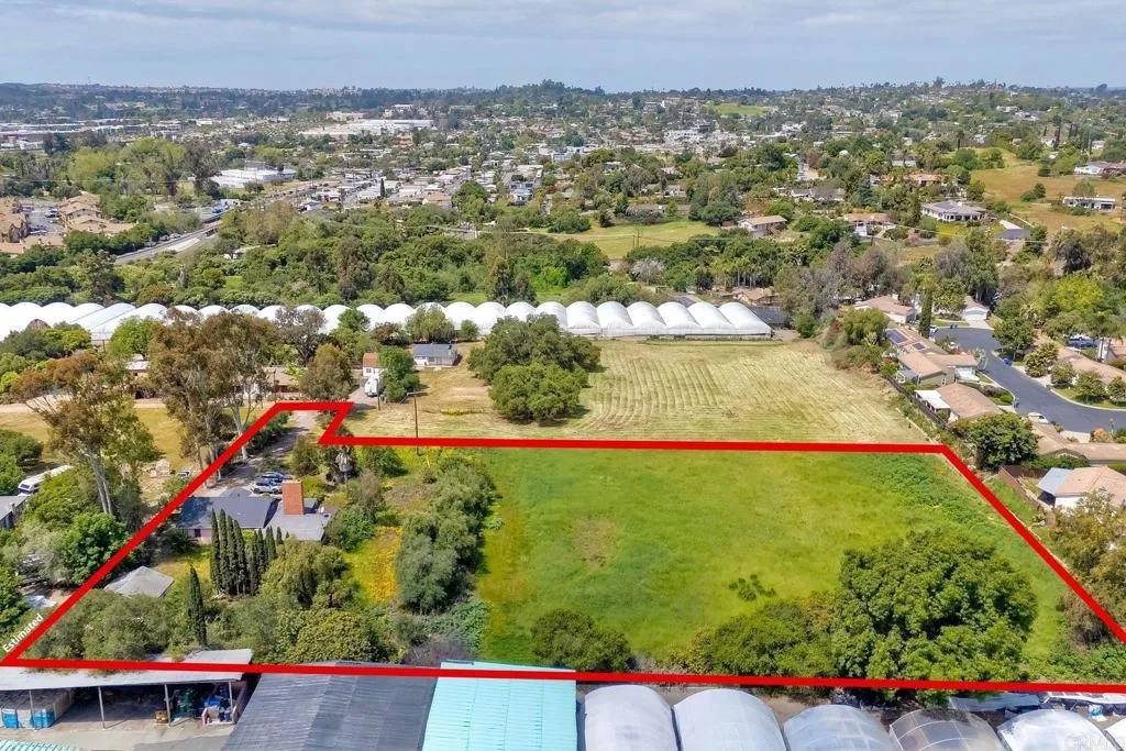 1932 Victory Drive, Vista, CA 92084