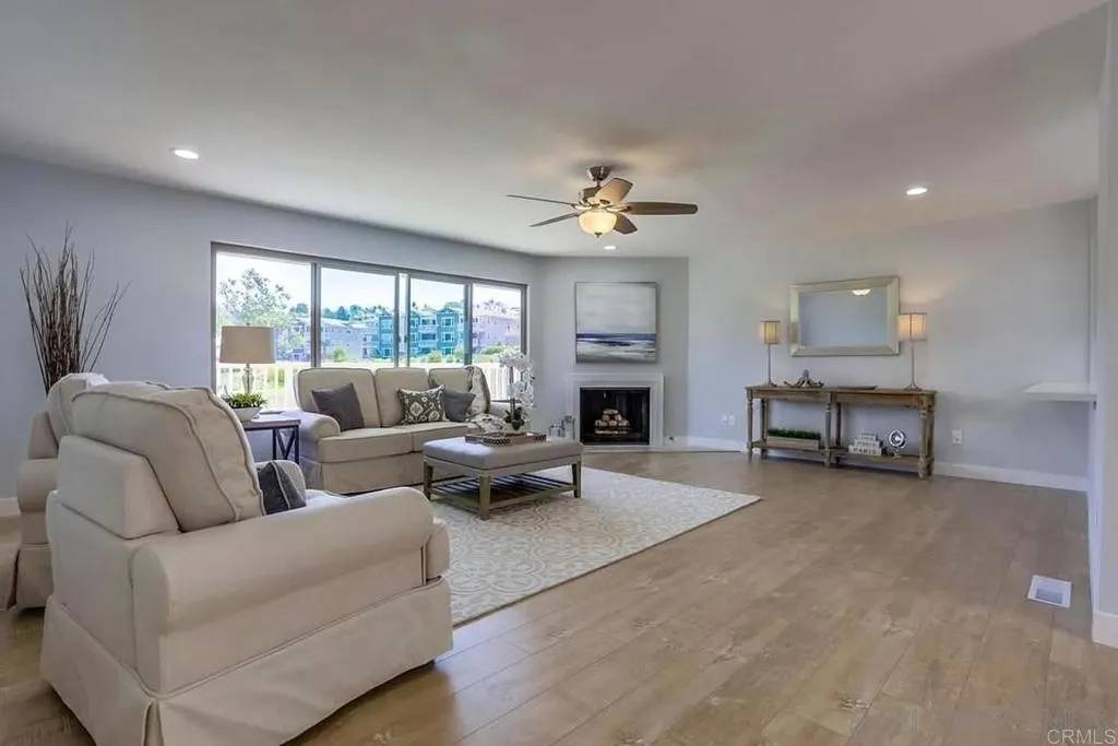 7520 Jerez Court #E, Carlsbad, CA 92009
