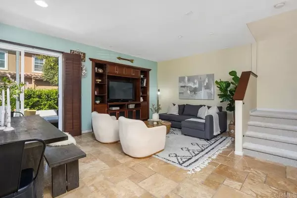 San Diego, CA 92127,17011 Calle Trevino #5