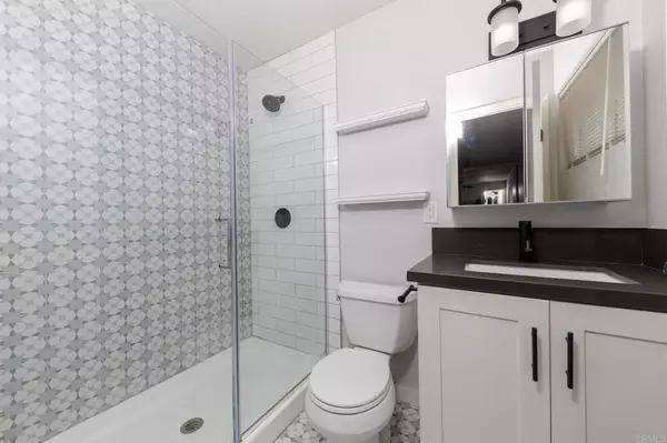 San Diego, CA 92110,3154 Groton Way #3