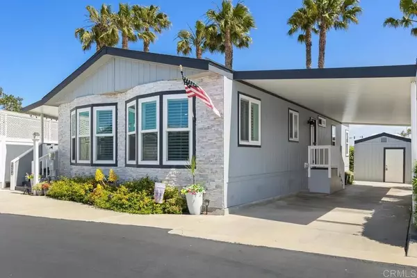 Carlsbad, CA 92011,6494 Friendly Place