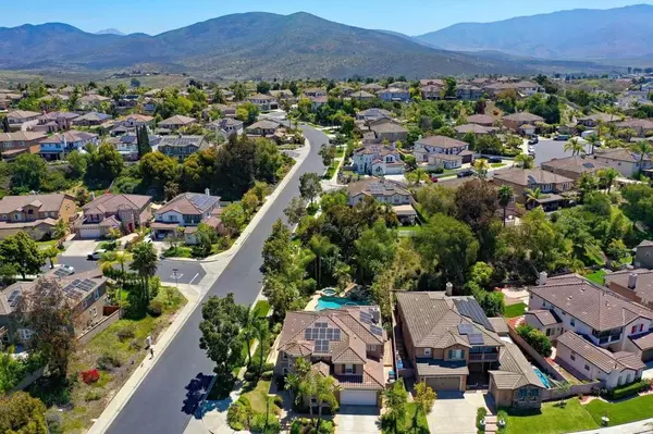 Chula Vista, CA 91914,821 Shadow Ridge Pl