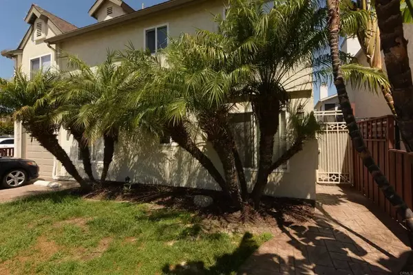 San Diego, CA 92116,4663 Iowa Street #7