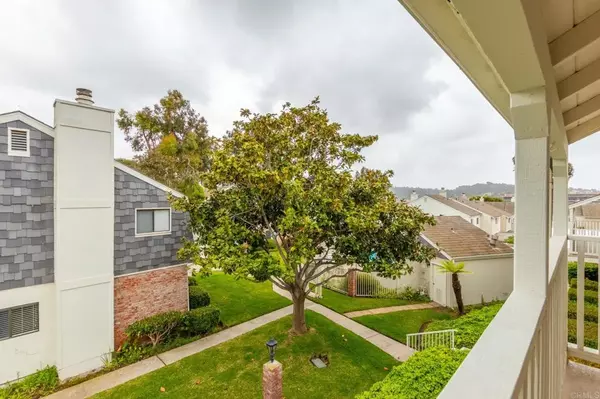 Solana Beach, CA 92075,827 Del Mar Downs Road #E