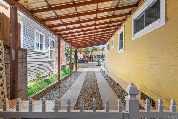 San Diego, CA 92116,4570 Texas Street