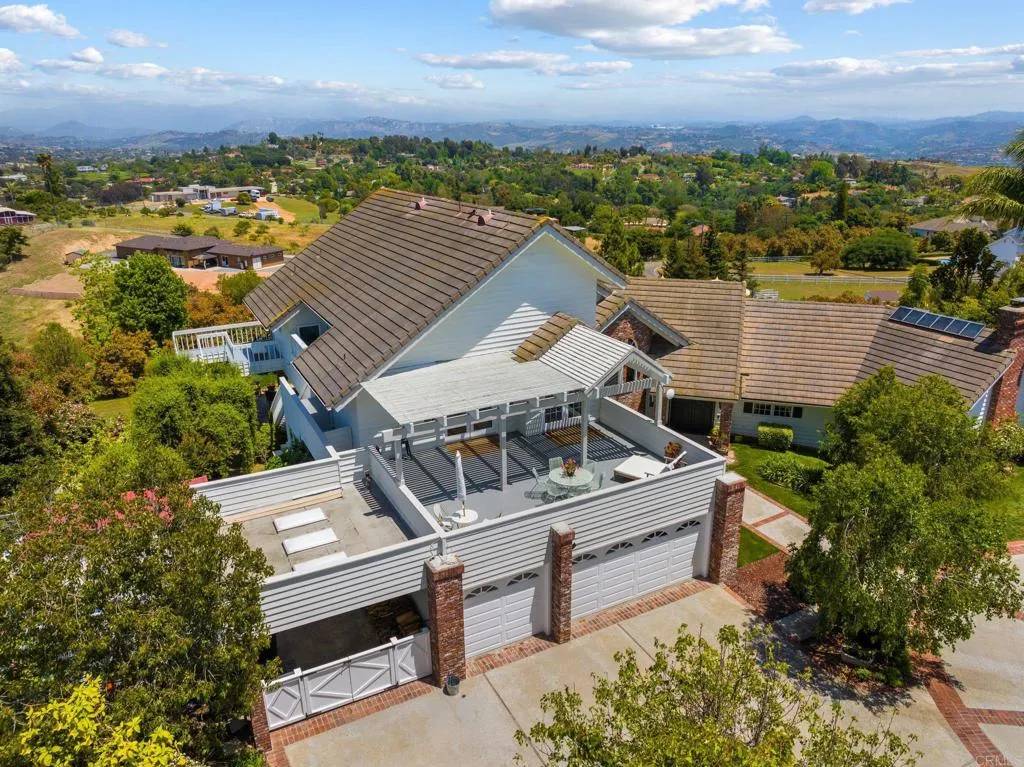 Fallbrook, CA 92028,4938 San Jacinto Circle East