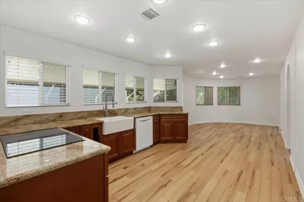 Escondido, CA 92026,8975 Lawrence Welk Drive #223