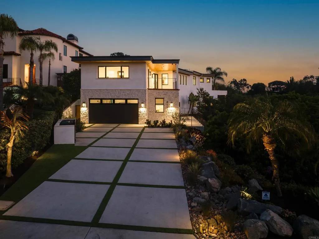 Cardiff By The Sea, CA 92007,417 Warwick Avenue