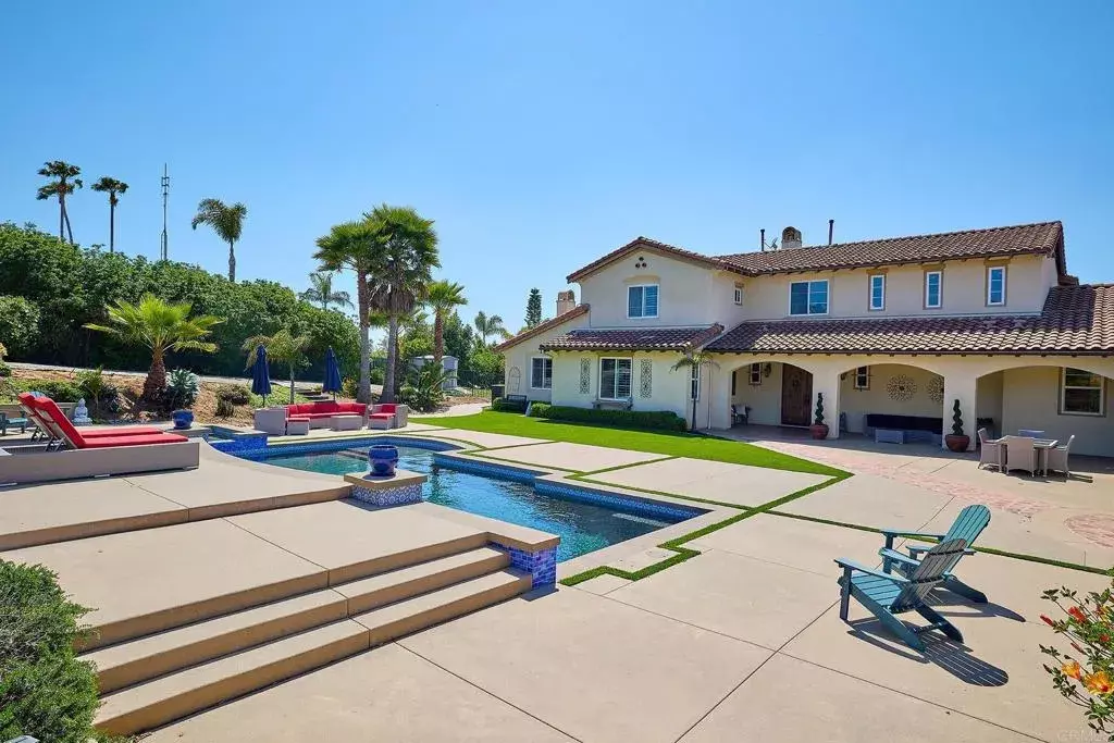 Bonsall, CA 92003,5617 Hidden Grove Way