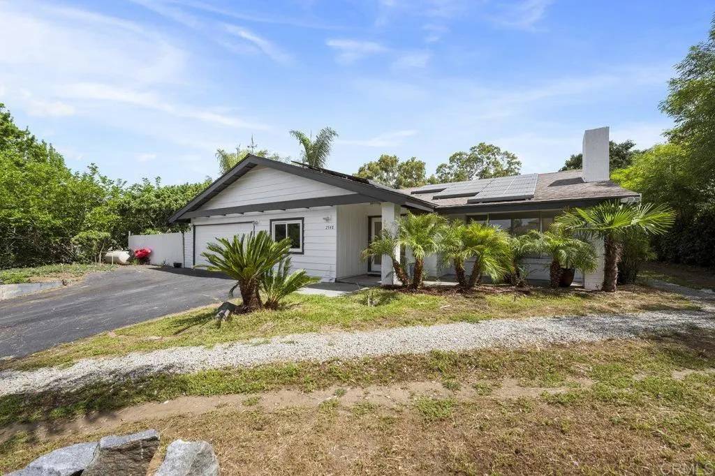 Vista, CA 92081,2348 Watson Way