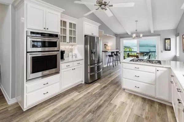 Carlsbad, CA 92008,4235 Harrison Street