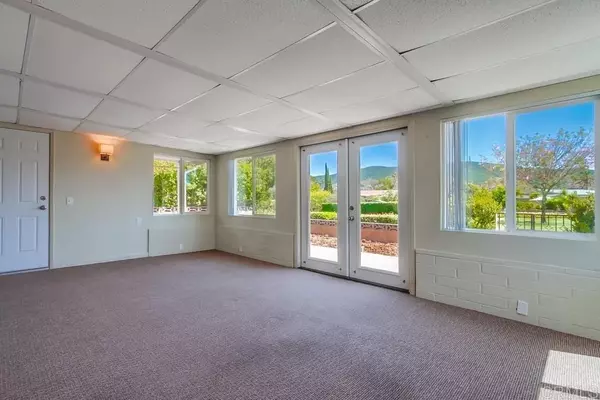 San Marcos, CA 92078,1553 La Casita Drive