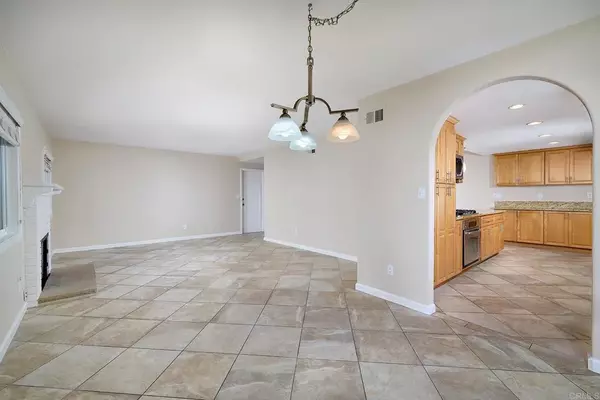 Solana Beach, CA 92075,723 Fresca Ct