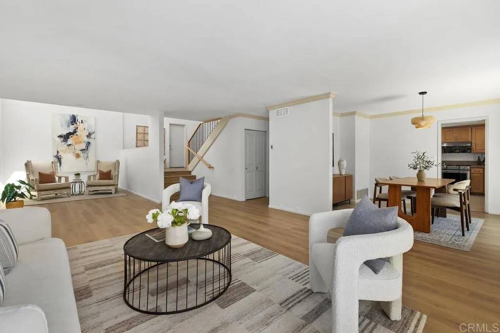 2294 Caminito Castillo, La Jolla, CA 92037