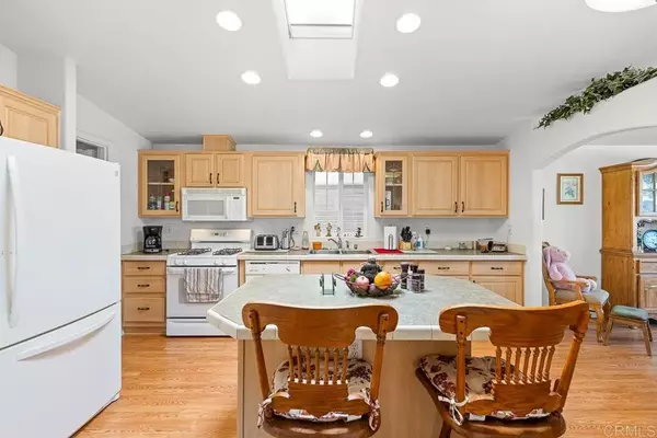 Escondido, CA 92026,525 W El Norte Parkway #269