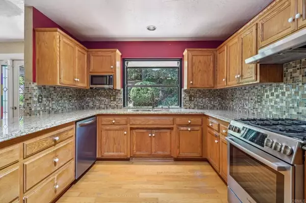 Fallbrook, CA 92028,1575 Larson Lane