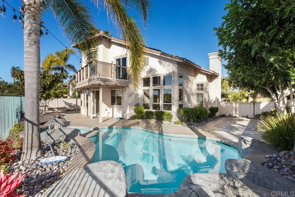 Carlsbad, CA 92011,6947 Dusty Rose Place
