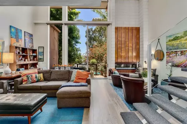 2630 Torrey Pines Rd. Road #E22, La Jolla, CA 92037