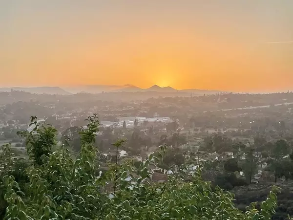 Escondido, CA 92025,3829 Pinnacle Place