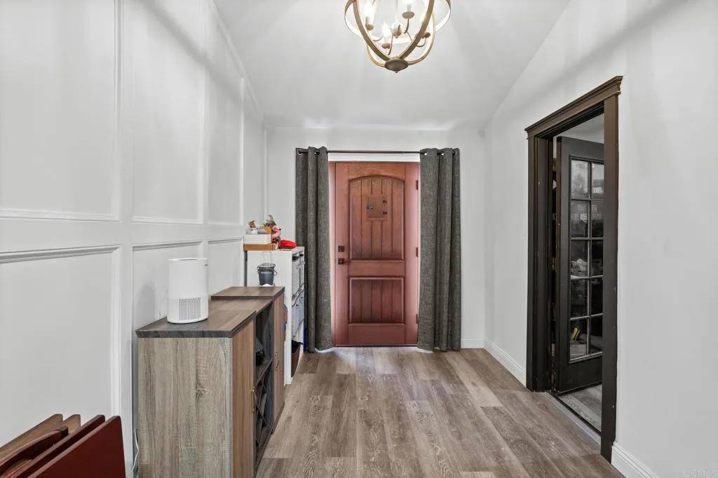 Oceanside, CA 92057,257 Holiday Way