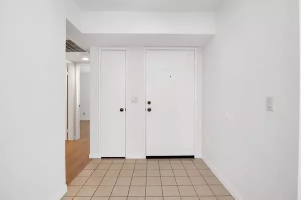 Rancho Bernardo (san Diego), CA 92127,11215 Avenida De Los Lobos #F