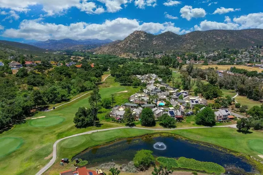 23663 Country Villa Rd, Ramona, CA 92065