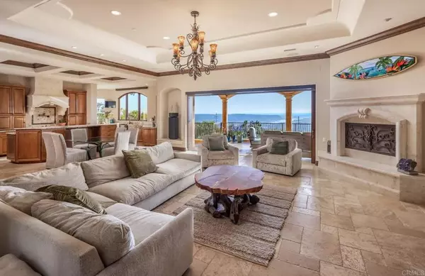 Carlsbad, CA 92009,7133 Obelisco Circle