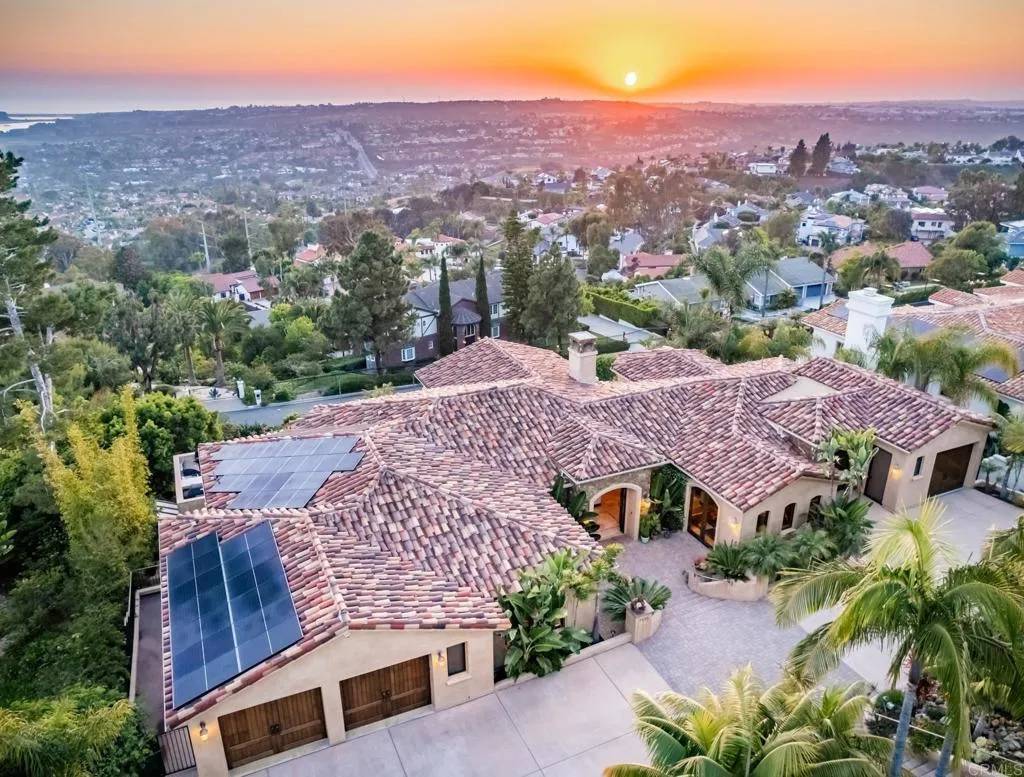 7133 Obelisco Circle, Carlsbad, CA 92009