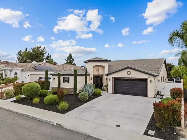 Murrieta, CA 92562,40359 Heirloom Court