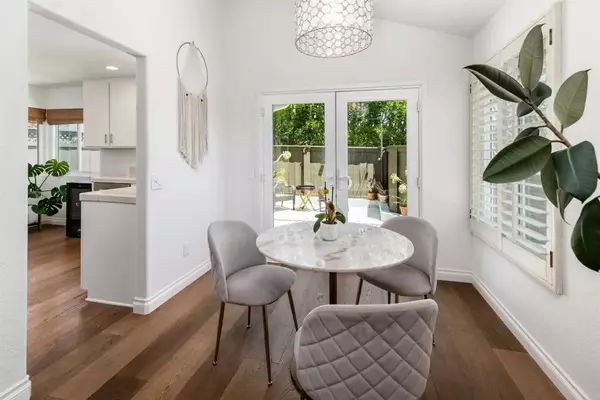 Carlsbad, CA 92009,6848 Xana Way