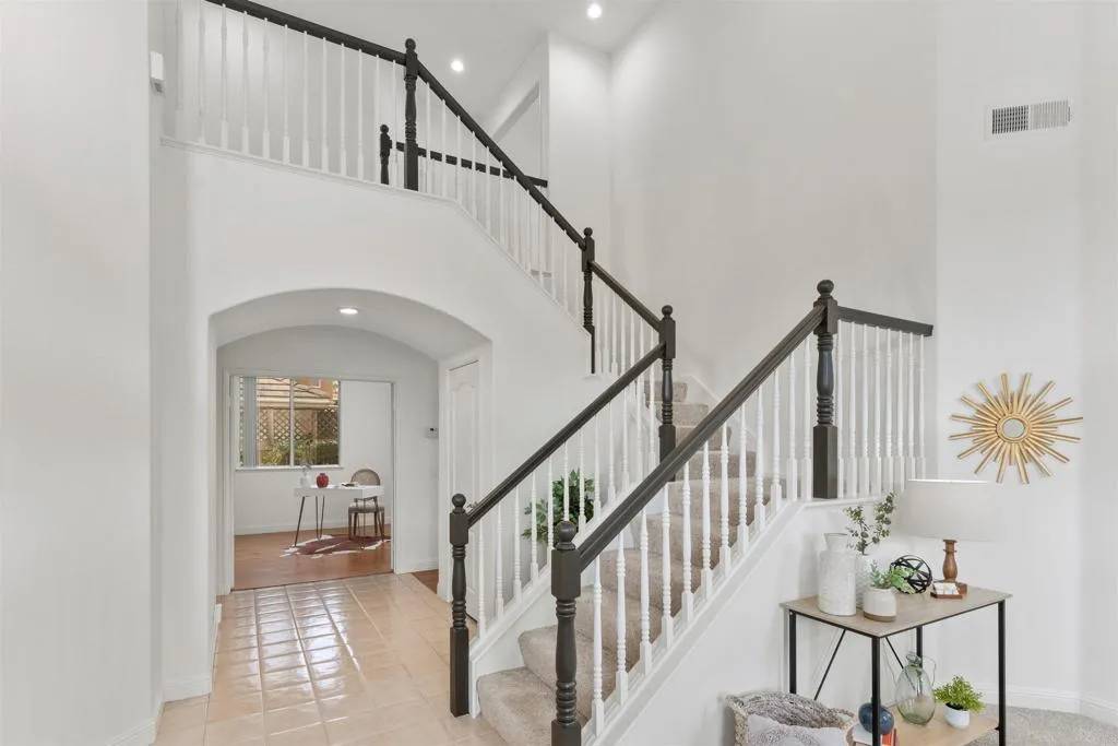 San Diego, CA 92129,8260 Lino Court