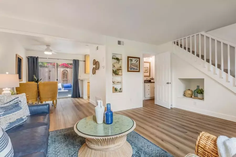 151 Del Mar Shores Terrace, Solana Beach, CA 92075