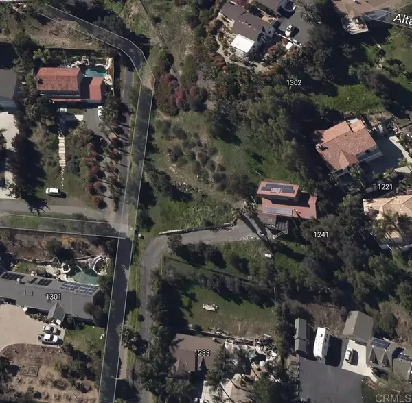 Vista, CA 92084,Vale Terrace