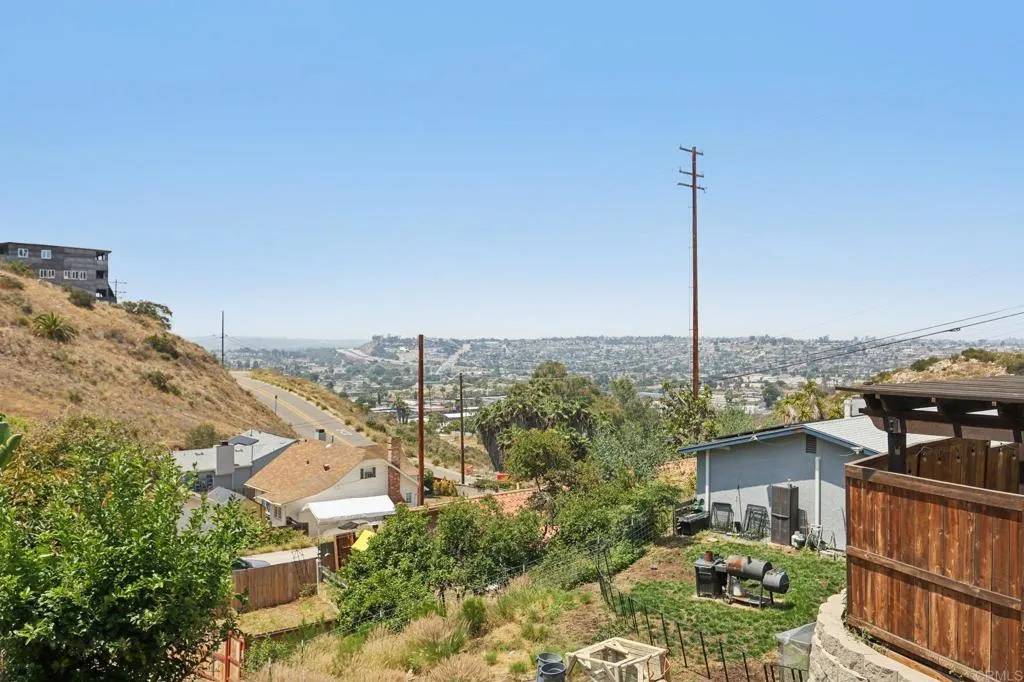 Spring Valley, CA 91977,1616 Paraiso Ave