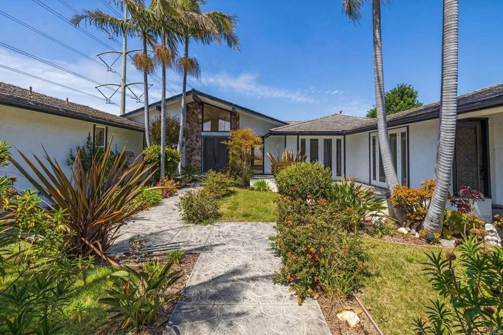 Solana Beach, CA 92075,1138 Via Mil Cumbres
