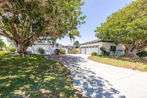 Solana Beach, CA 92075,1138 Via Mil Cumbres