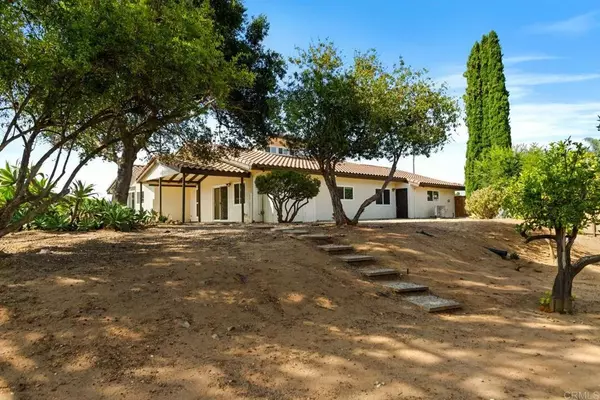 Poway, CA 92064,13837 Tam O Shanter Court
