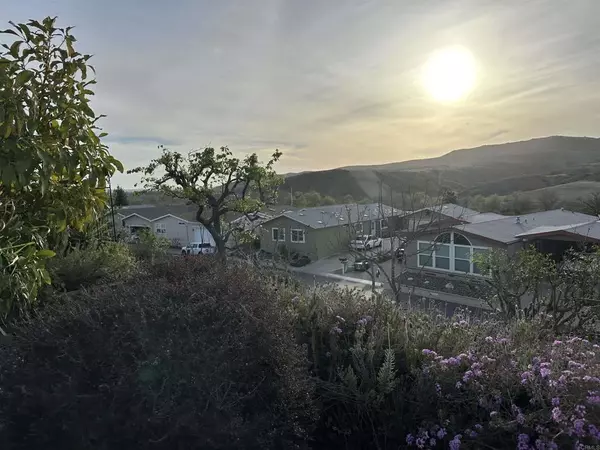 Oceanside, CA 92057,1477 Salem Court