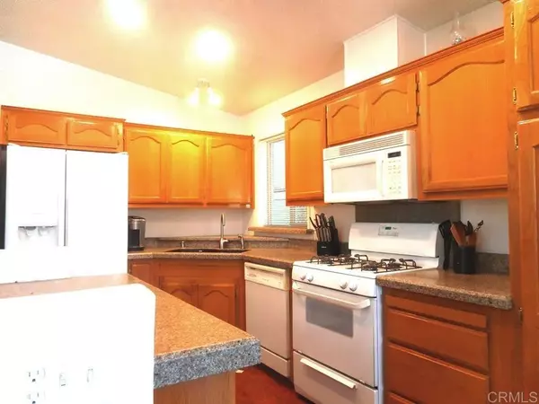 Escondido, CA 92027,2300 E Valley #111