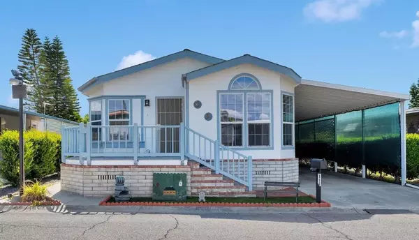 2300 E Valley #111, Escondido, CA 92027