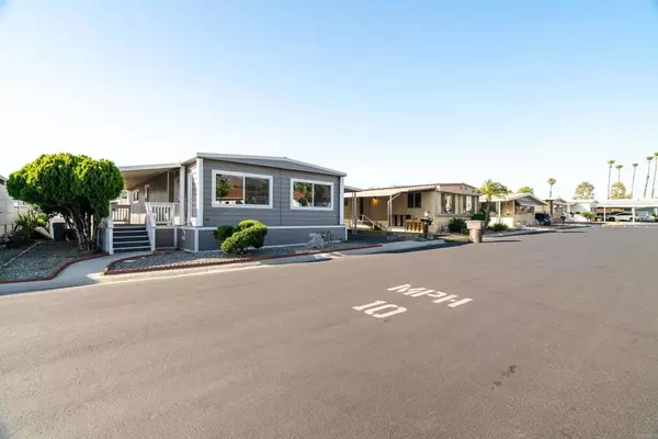 Riverside, CA 92503,3700 Buchanan #Spc 131