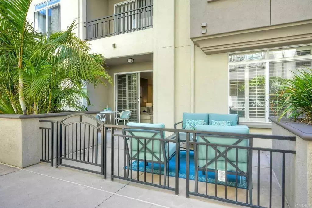 La Jolla, CA 92037,9263 Regents Road #B106