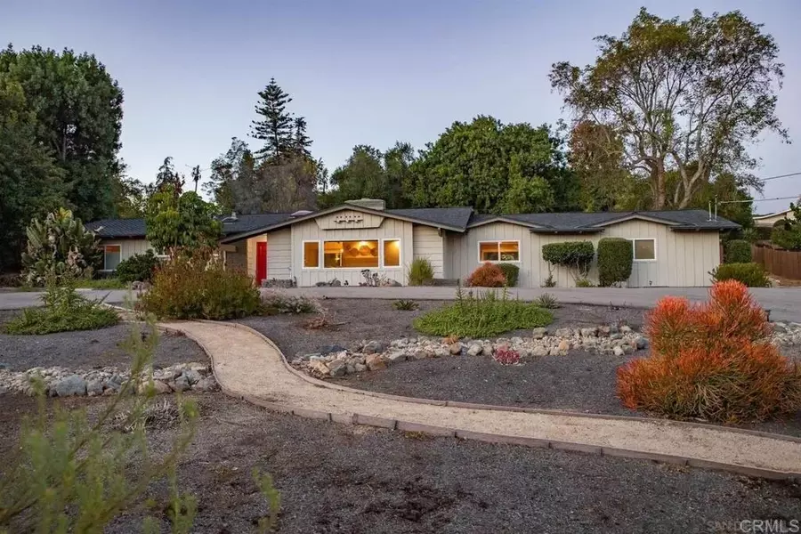 11356 Fuerte Drive, El Cajon, CA 92020