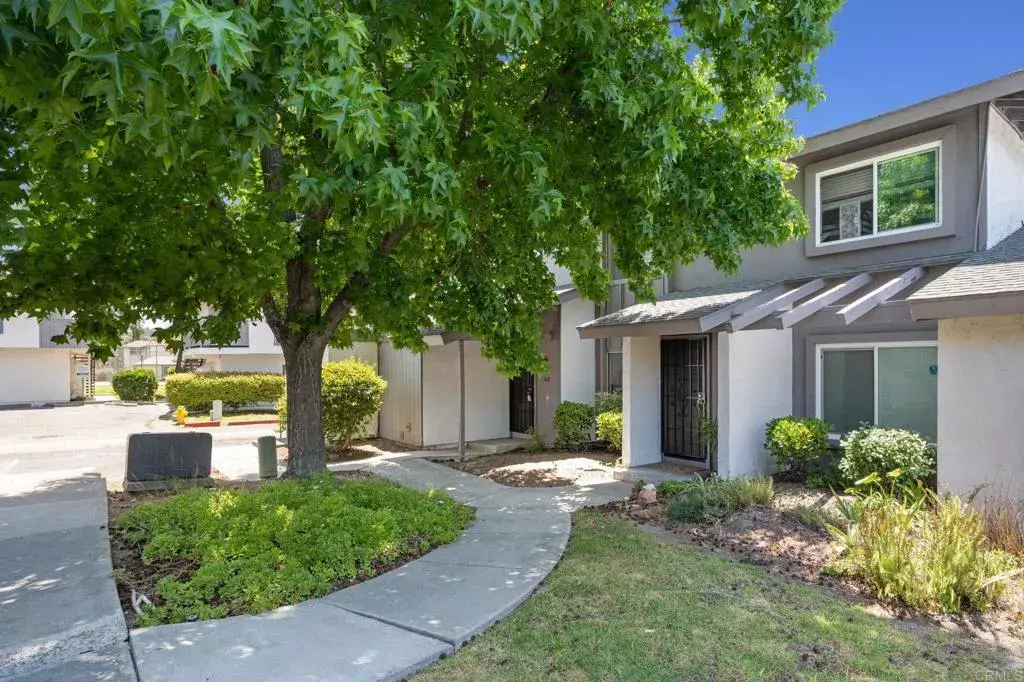 Oceanside, CA 92056,3418 Seabreeze Walk