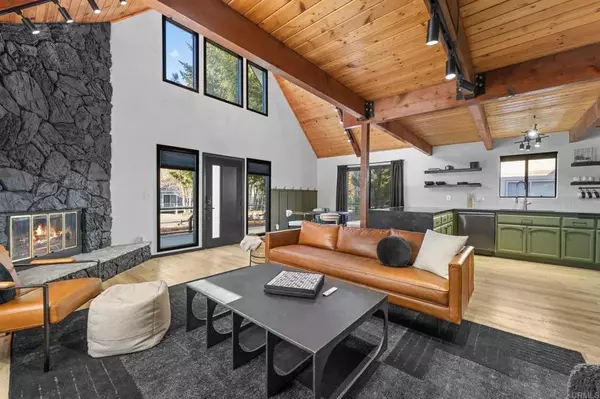 Big Bear Lake, CA 92315,41605 Swan Drive