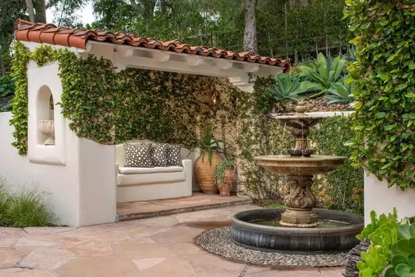 Rancho Santa Fe, CA 92067,17484 El Vuelo