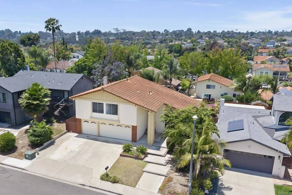 268 Chapalita Drive, Encinitas, CA 92024